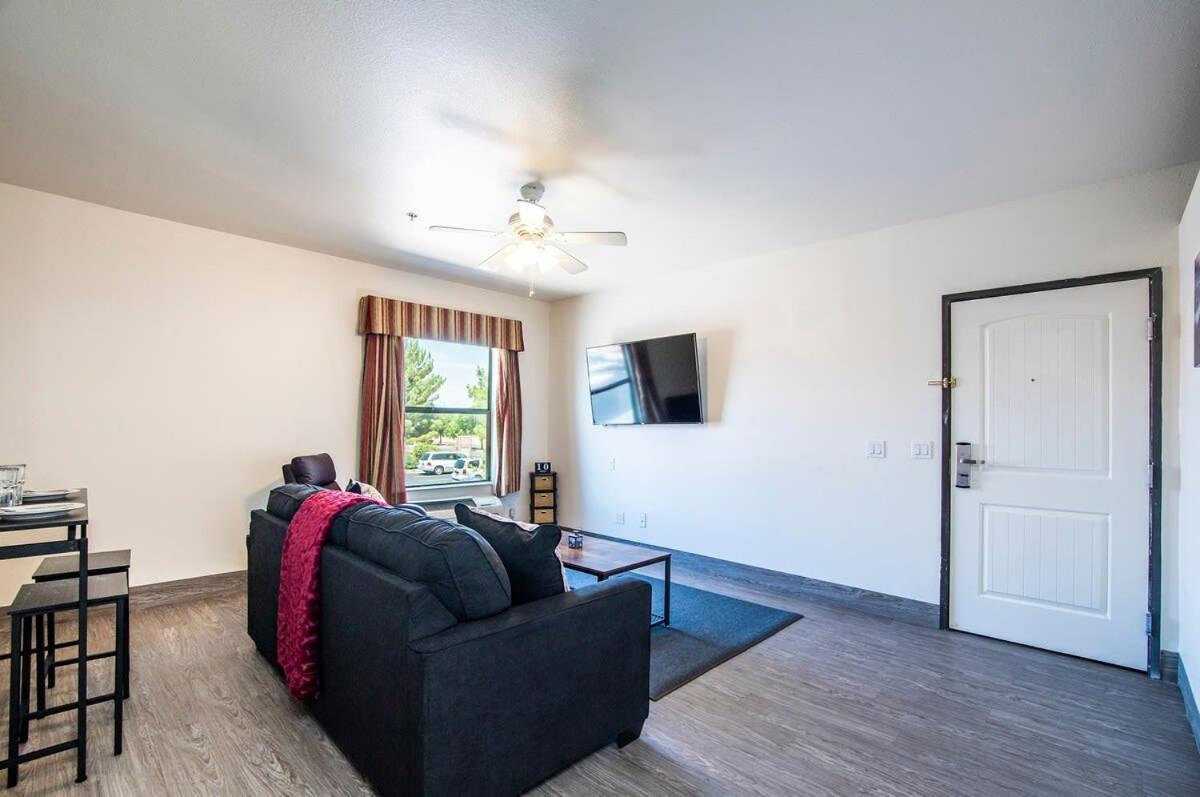Vistas 202- Modern Sierra Vista 1Bd Great Location Villa Luaran gambar